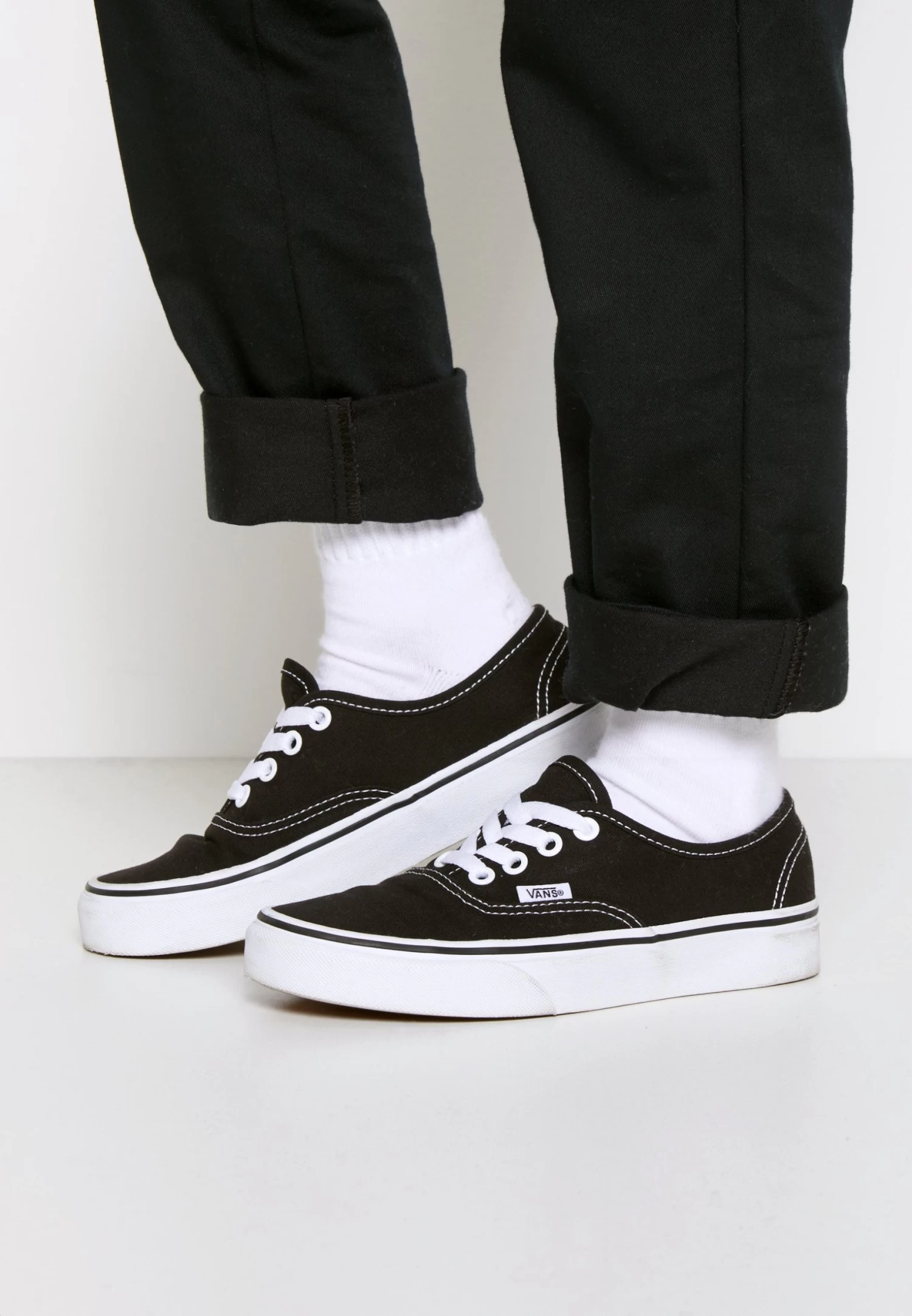Vans Authentic - Sneakers Laag - Black/True White - Afbeelding 4