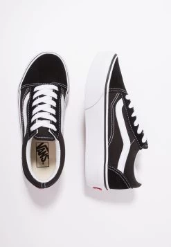 Vans Old Skool Platform Unisex - Sneakers Laag - Black/True White